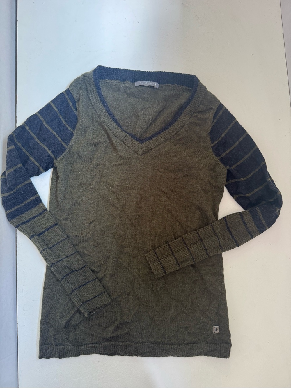 smartwool merino wool v-neck pullover sweater size medium
